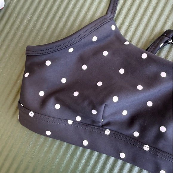 alo yoga airlift intrigue polka dot sports bra - Picture 3 of 5